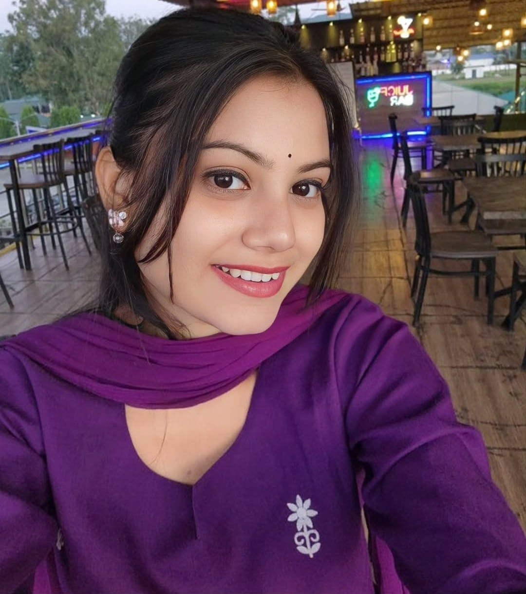 মায়ের বিয়ে দিল ছেলে।